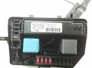  Fuse block holder under the hood 