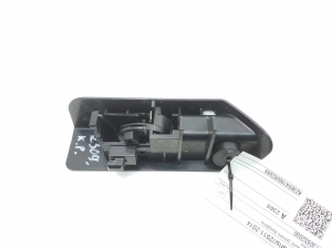 TOYOTA Yaris (2011–2020) Kütuseluugi avamise lüliti 7730652060 - 2