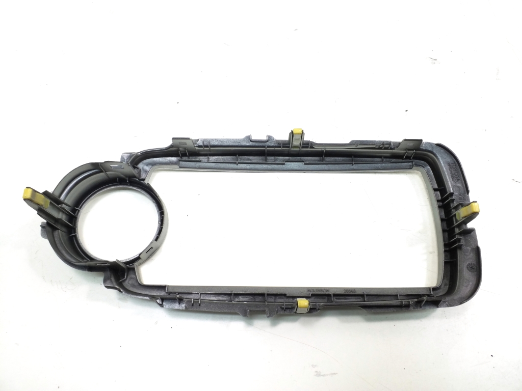 TOYOTA Yaris 3 generation (2010-2019) Panel trim skjold 864510D010 20379753