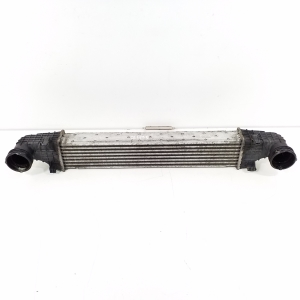   Intercooler radiator 