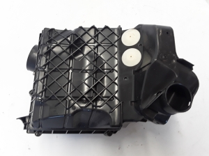 VOLVO V90 (2016–2026) Luftfiltergehäuse 31474862 - 5