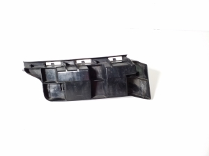   Rear bumper bracket 