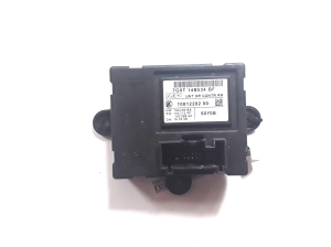  Rear side door control unit 