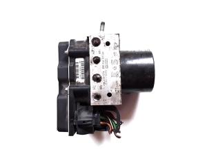 Volkswagen Polo V (2009–2017) ABS Steuergerät 6R0907379BE - 2