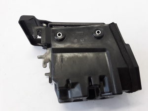 VOLVO V90 (2016–2026) Akuhoidik 31479621 - 2
