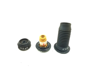 TOYOTA Yaris (2011–2020) Front strut mount with bearing 486090D040 - 2