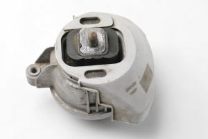 Engine mount - 228481801