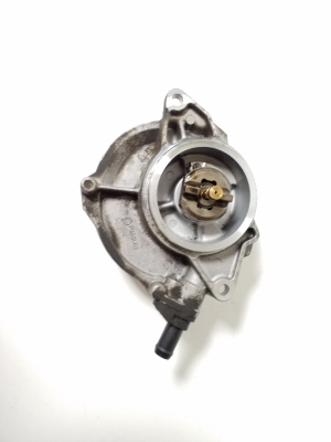 AUDI A8 D3 (2002–2010) Vaakumpump 057145100AE - 2
