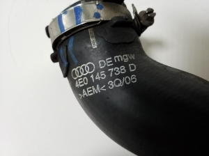 AUDI A8 D3 (2002–2010) Intercooler hose 4E0145738D - 2