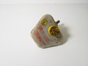 AUDI A8 D3 (2002–2010) Pidurivedeliku paak 4E0611301A - 2