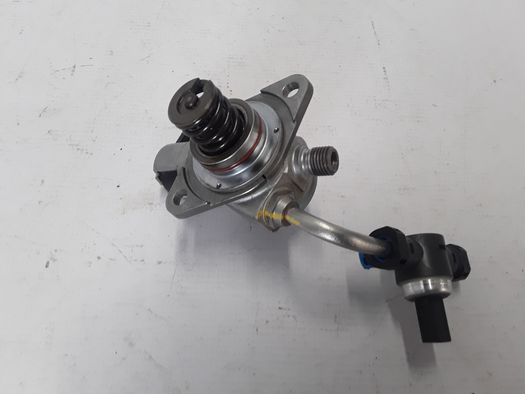 VOLVO XC60 2 generation (2017-2024) Pompe à carburant 31437903 22381561