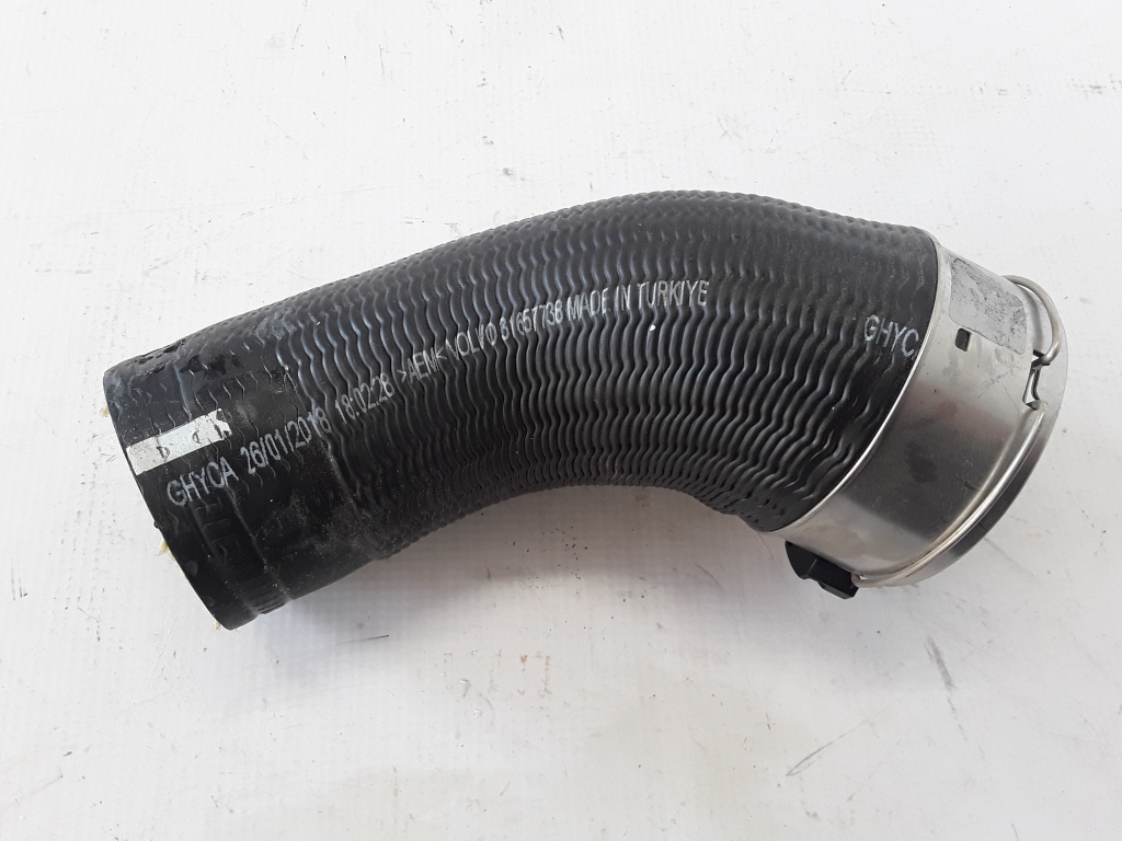 VOLVO XC60 2 generation (2017-2024) Right Side Intercooler Hose 31657738 22381511