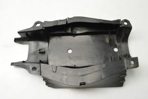Mercedes Benz C-Class 205 (2014–2021) Muu kaitse A2133520300 - 2