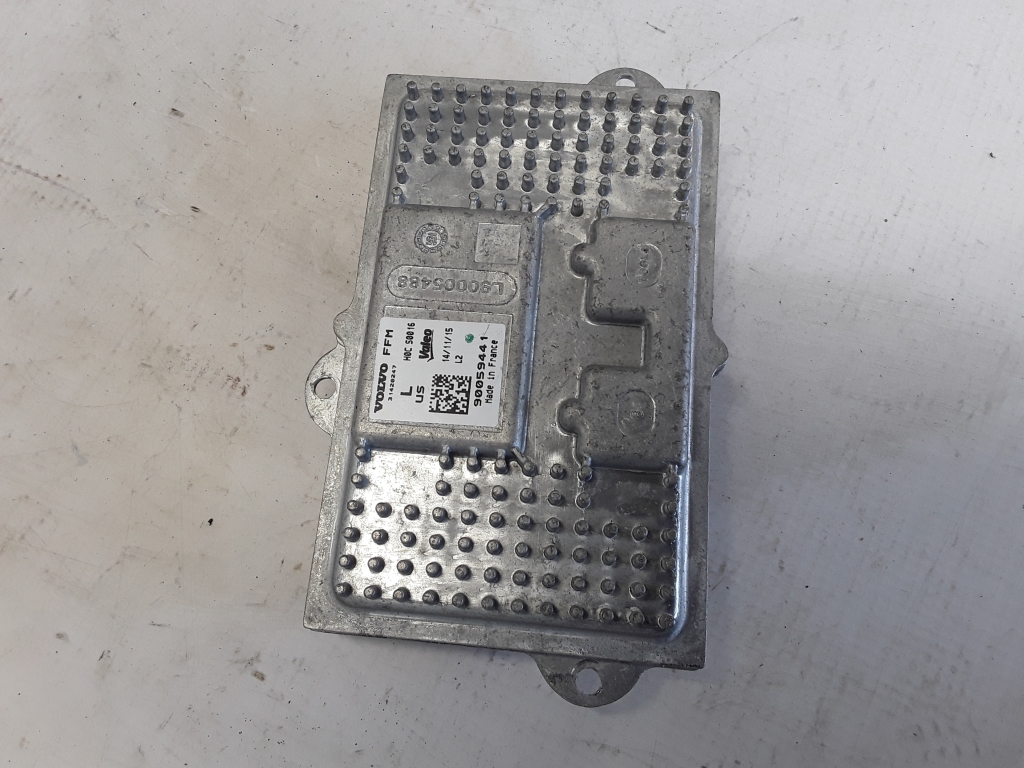 VOLVO V90 2 generation (2016-2024) Ksenona bloks 31420247 22381477