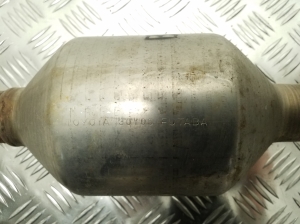 TOYOTA Yaris (2011–2020) Muffler 174300Y020 - 2