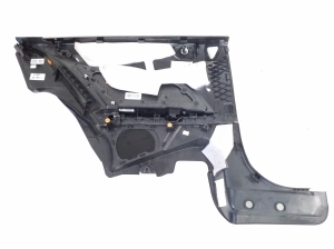 Mercedes Benz E-Class W207 (2009–2017) Kere tagaosa viimistlus A2076901425 - 3