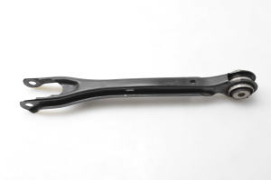 Rear control arm
