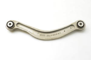 Rear control arm