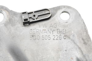 Volkswagen Golf VII (2012–2026) Tagumine õõtshoob 5q0505226c - 3