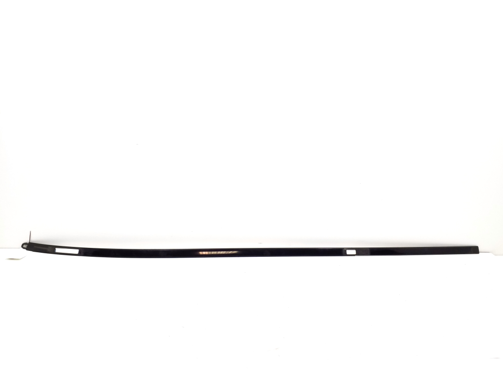 MERCEDES-BENZ C-Class W204/S204/C204 (2004-2015) Right Side Roof Strip Trim A2046902262 20380077