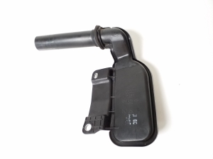 AUDI Q5 (2008–2017) Sonstiges Teil des Scheibenwaschbehälters 8R0955452 - 3