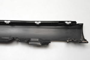 Mercedes Benz C-Class 205 (2014–2021) Karbi välimine ilupaneel A2056907002 - 4