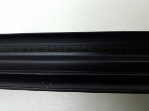 Mercedes Benz E-Class W212 (2009–2015) Esiukse klaasi sisemine liist A2127250165 - 3