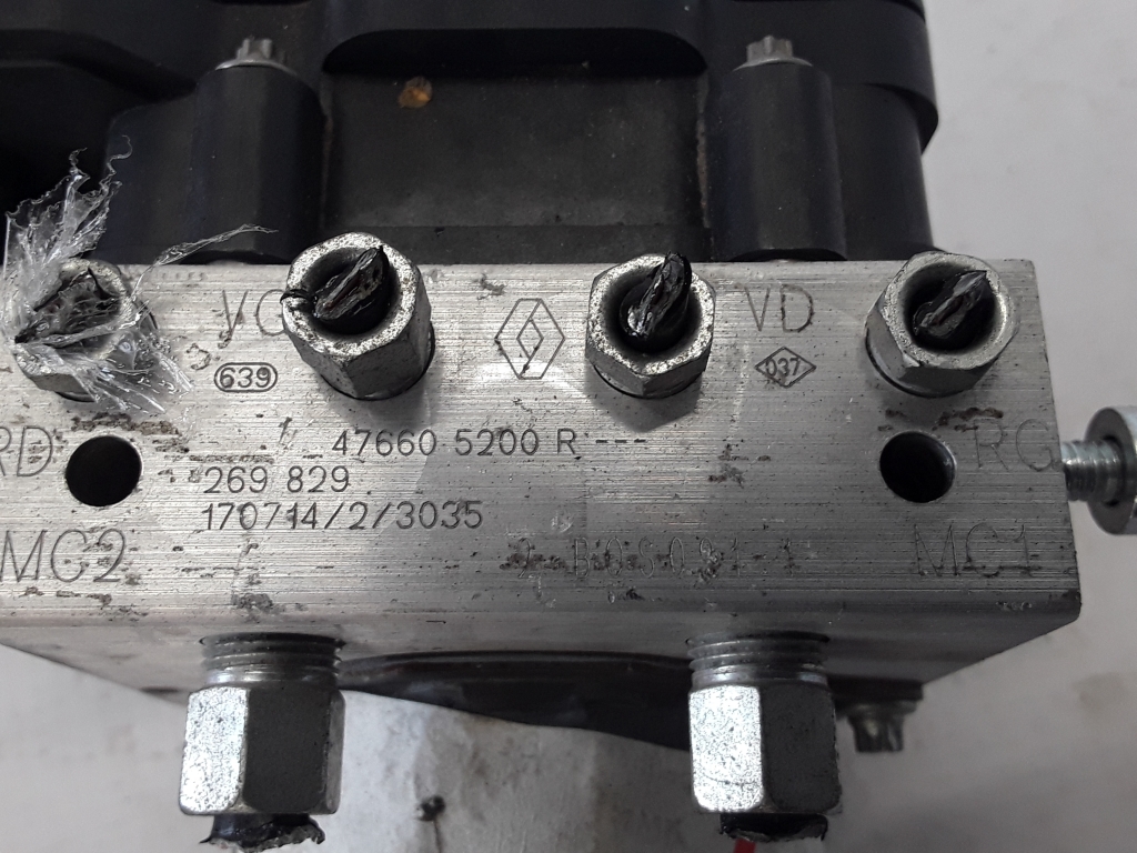 RENAULT Kadjar 1 generation (2015-2024) ABS pump 476605200R 22381260