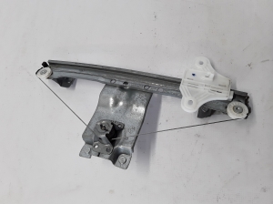 RENAULT Clio IV (2012–2019) Rear side door window regulator 827013204R - 2
