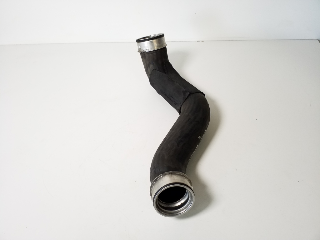 MERCEDES-BENZ E-Class W211/S211 (2002-2009) Left Side Intercooler Hose A2115282482 21599101