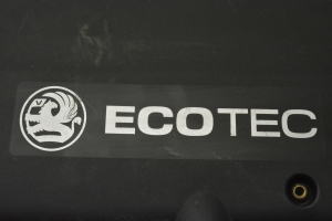 Opel Astra H (2004–2010) Mootori ilukate 55556746 - 2