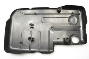 Opel Astra J (2009–2017) Mootori ilukate 55585990 - 3