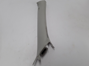 Front pillar interior trim - 31377658