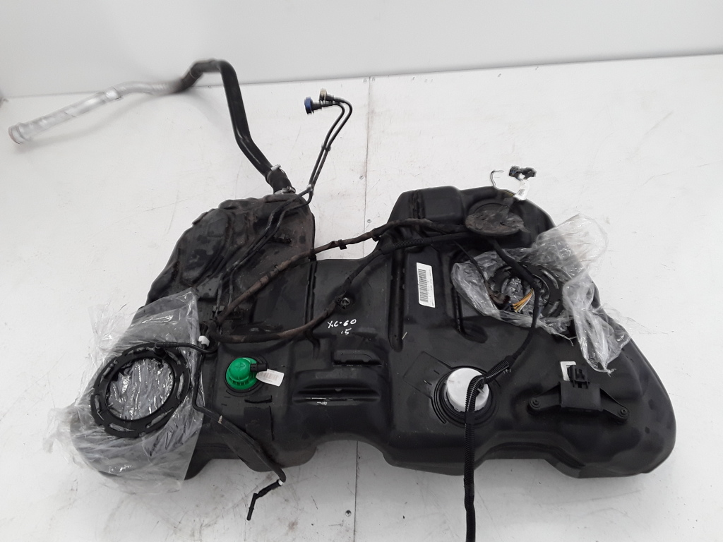 Used VOLVO XC60 Fuel tank 31432099