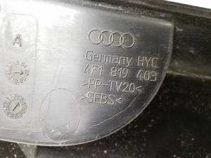 AUDI A6 C6 (2004–2011) Windlaufverkleidung (Scheibenwischerabdeckung) 4F1819403 - 2