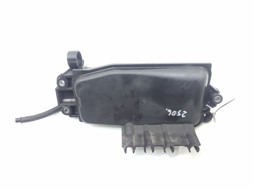 MERCEDES-BENZ C-Class W204/S204/C204 (2004-2015) Additional Inner Engine Parts A6510700568 20380318