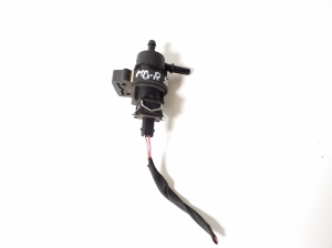Mercedes Benz R-Class 251 (2006–2017) Magnetventil A2124702793 - 3