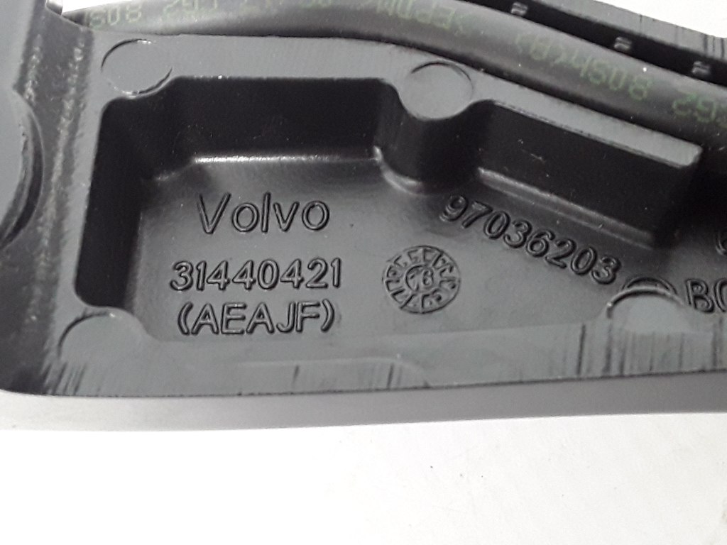 VOLVO V90 2 generation (2016-2024) Bras d'essuie-glace avant 31440421 22381863