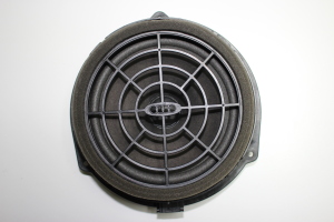  Rear side door speaker 