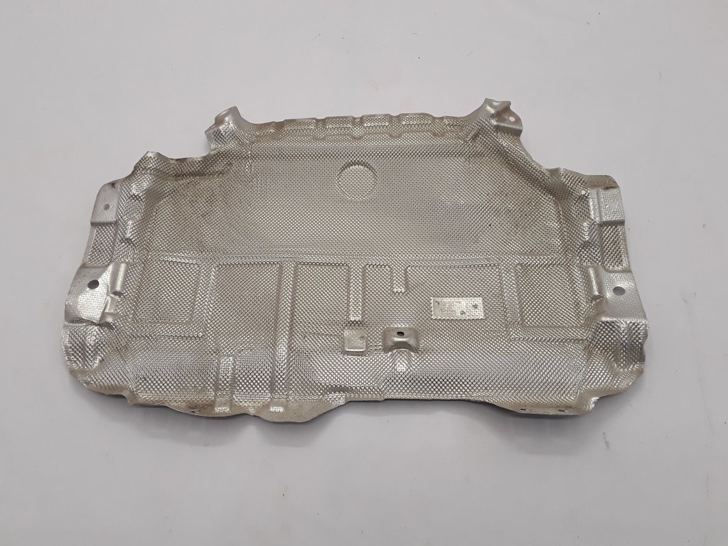 Used VOLVO XC60 Fuel tank protection 31694651