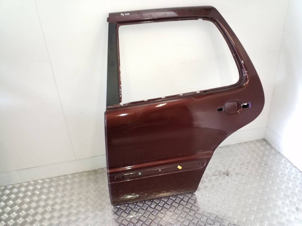 MERCEDES-BENZ M-Class W163 (1997-2005) Left Side Sliding Door 20380258