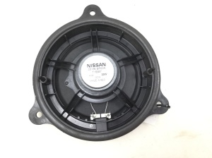 NISSAN Qashqai (2013–2021) Rear side door speaker 28156BR00A - 2