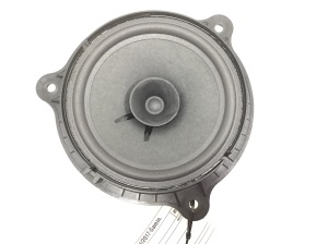   Rear side door speaker 