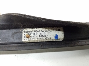Mercedes Benz B-Class 246 (2011–2017) Außenfensterdichtung vordere Tür A2467250182 - 2