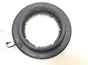 Front strut mount with bearing - 543258271R