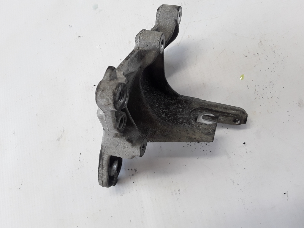 VOLVO C70 2 generation (2005-2013) Other part 9656392880 22382303