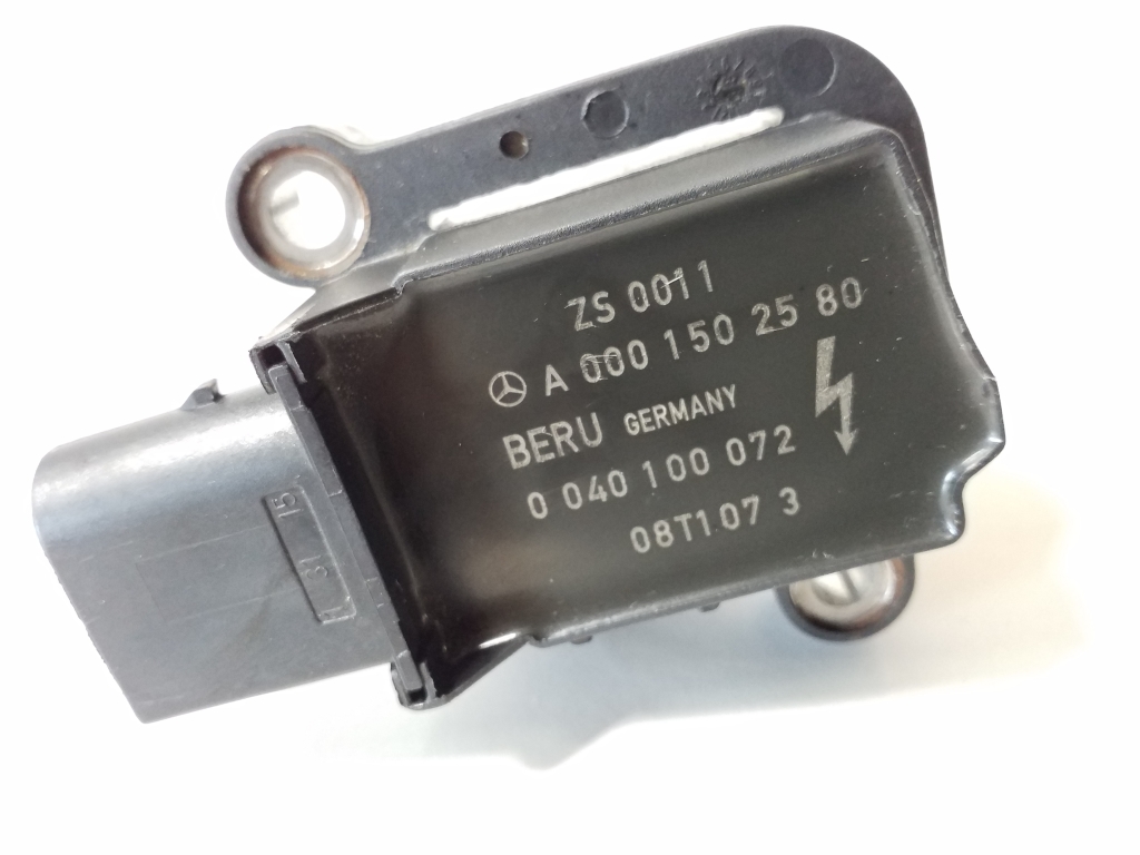 MERCEDES-BENZ SLK-Class R171 (2004-2011) High Voltage Ignition Coil A0001502580 21613899