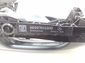 Mercedes Benz E-Class W213 (2017–2026) Front door external opening handle and its details - 3