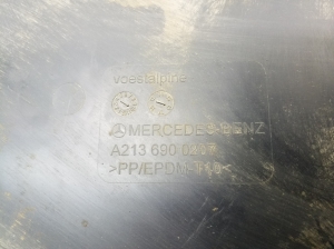 Mercedes Benz E-Class W213 (2017–2026) Tagumine põhjakaitse A2136900207 - 3