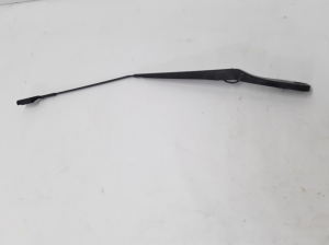   Windshield wiper blade 